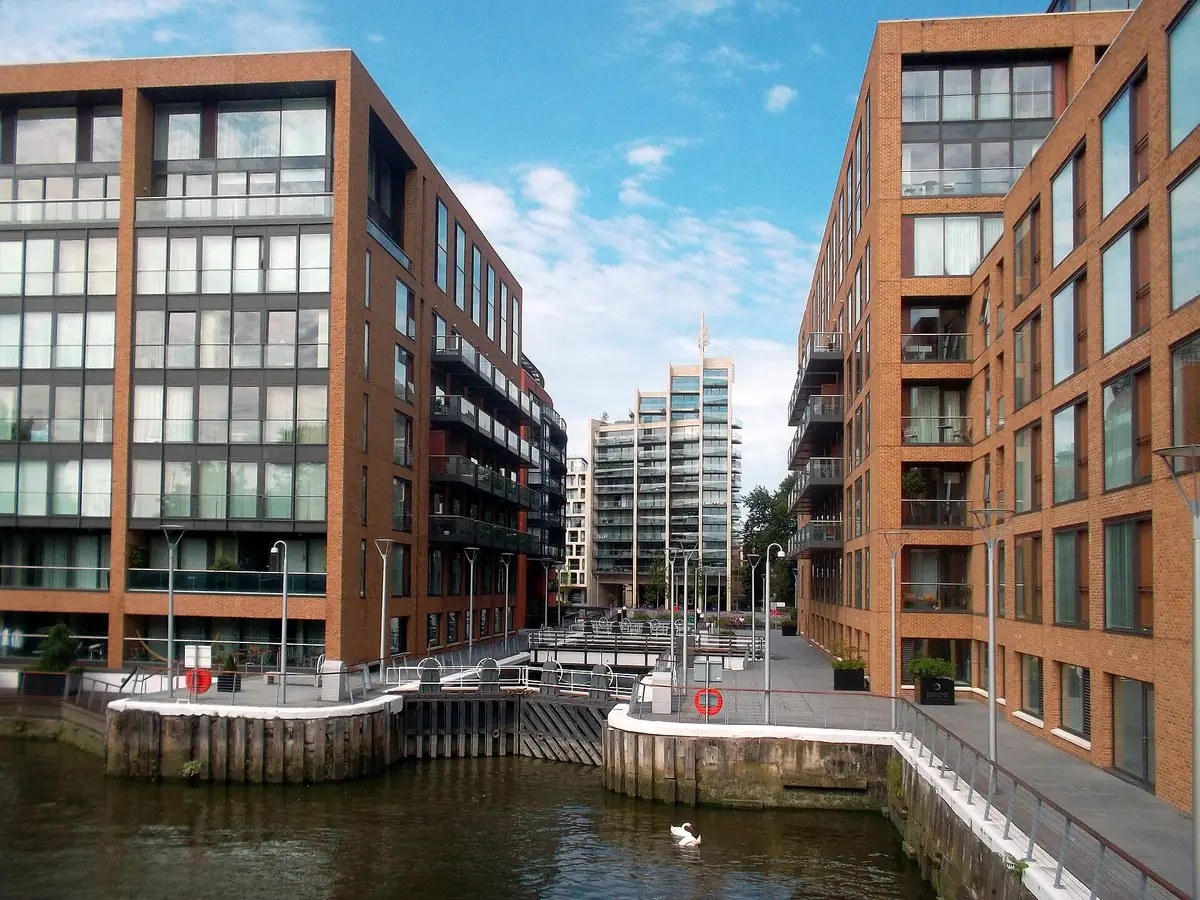 Grosvenor Waterside around the canal basin