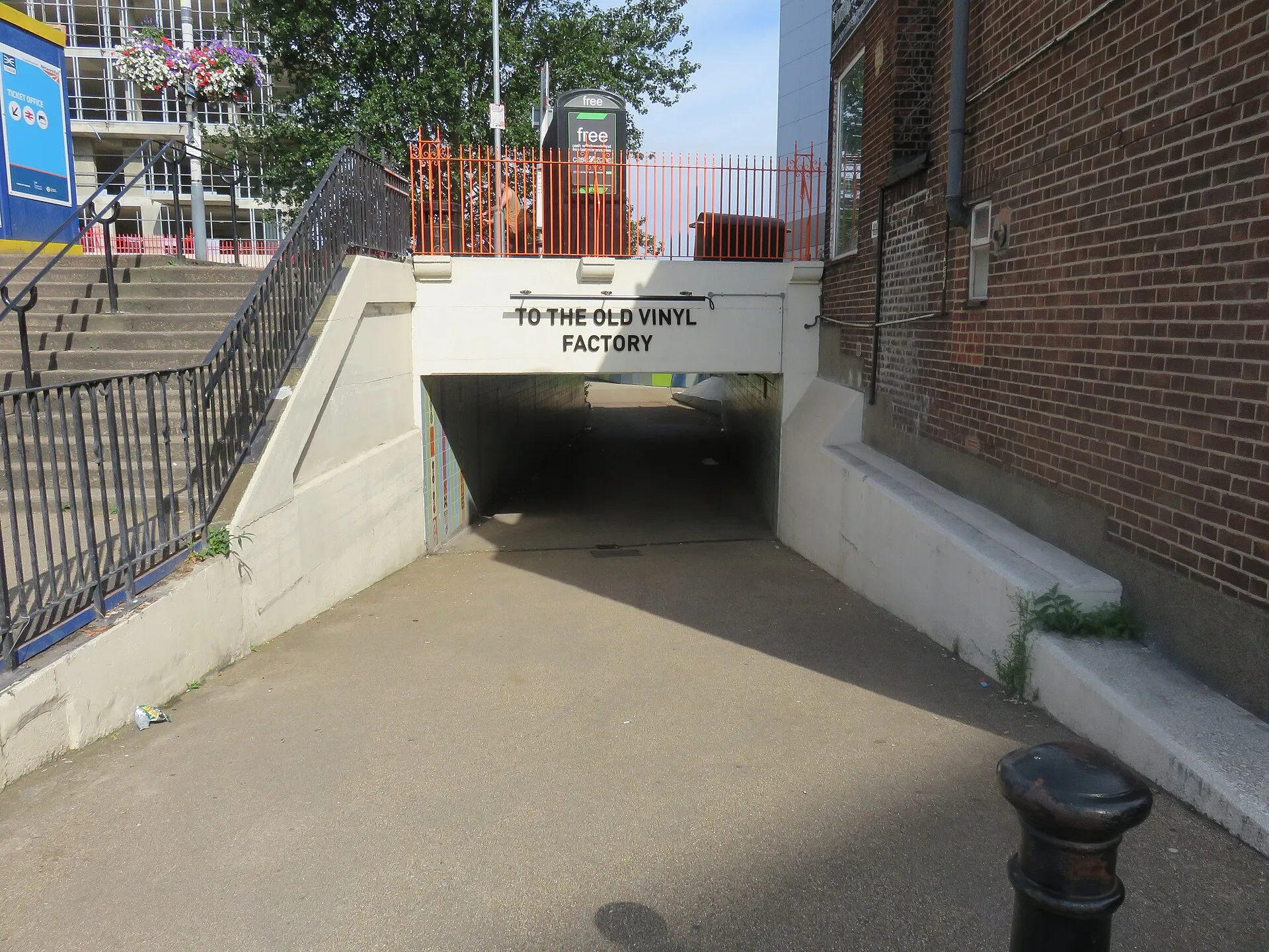 The underpass from Hayes station to The Old Vinyl Factory, 2016