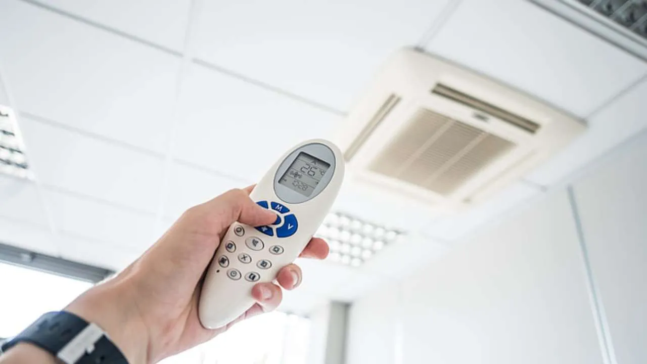 Smart thermostat